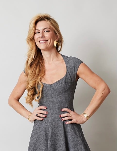 Headshot of Dr Christina Makris 