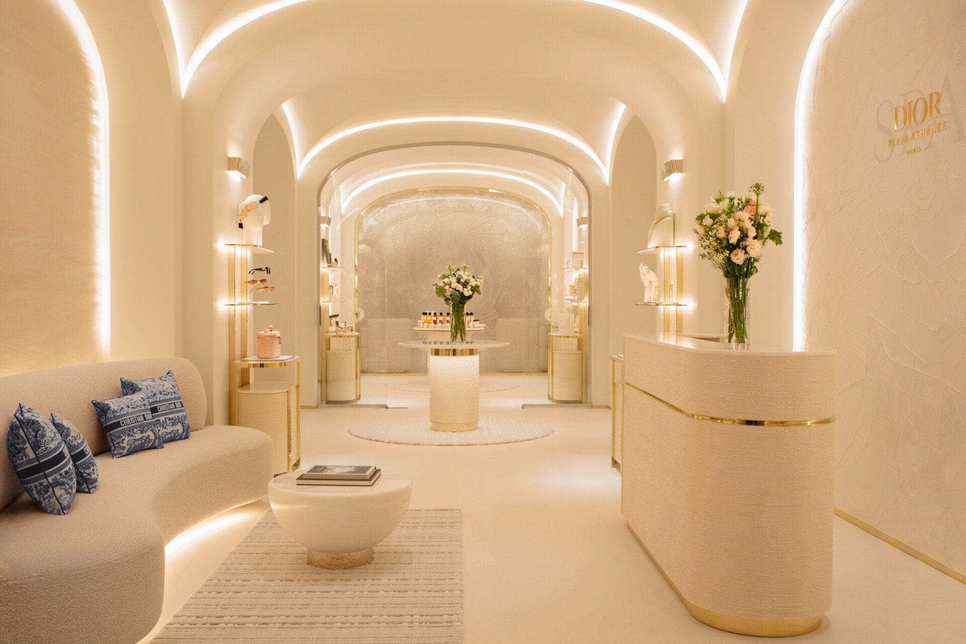 Foto da entrada do Dior Spa Plaza Athenee