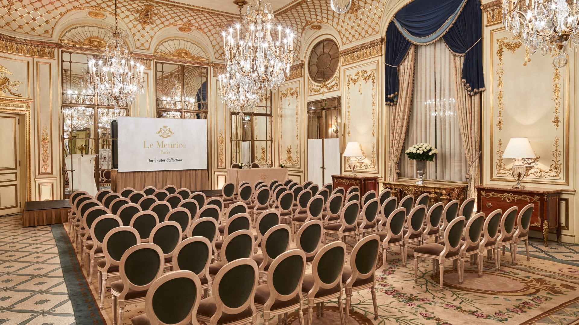 Le Salon Pompadour à l'Hôtel Le Meurice Paris 