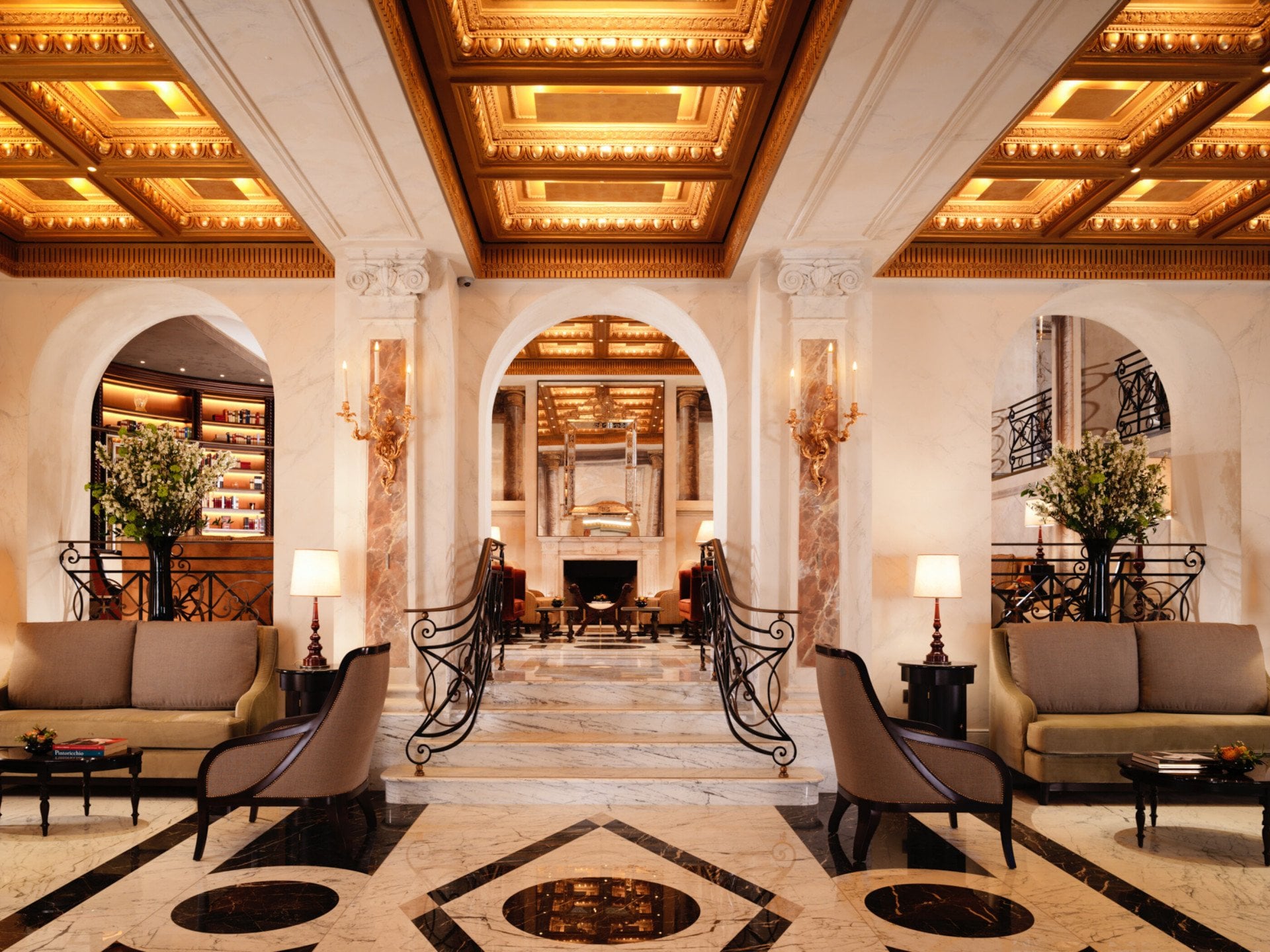 Lobby at Hotel Eden, Rome