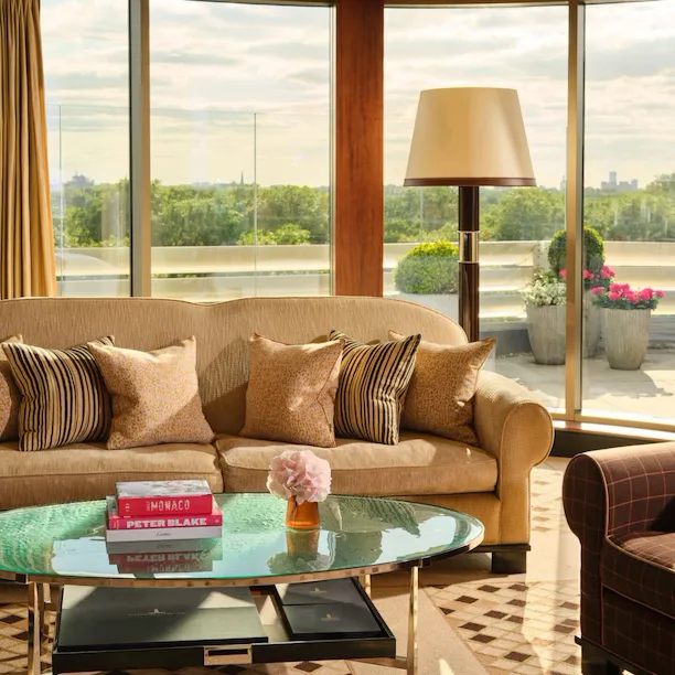 The Penthouse terrace suite in eventing light at 45 Park Lane