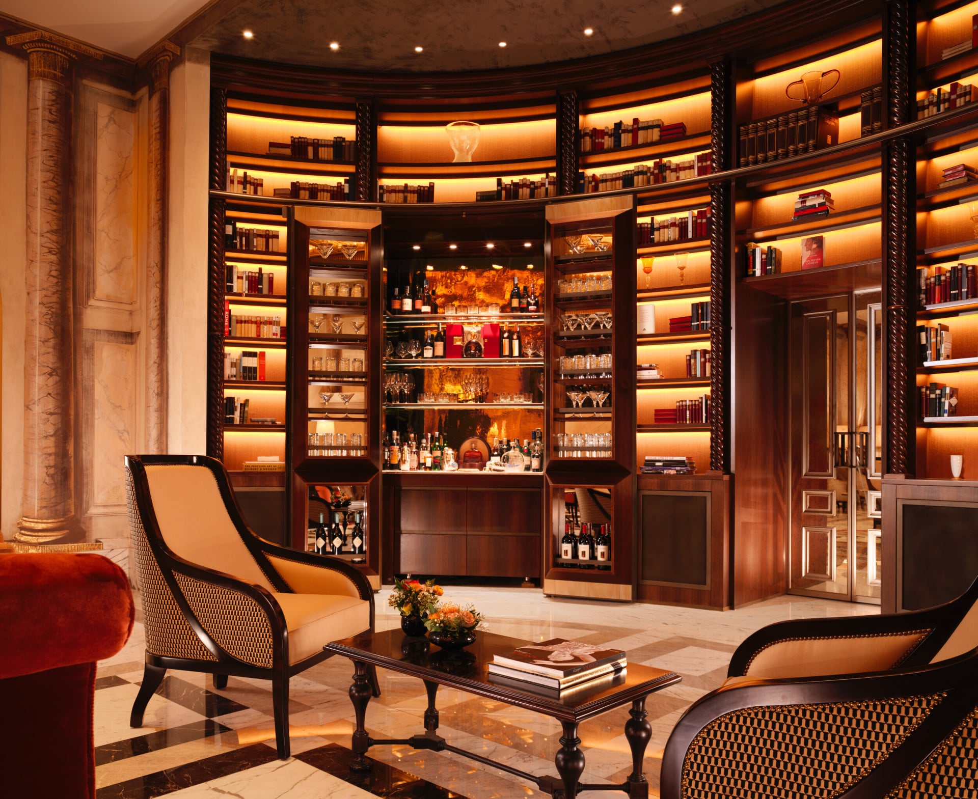 Il secret bar de La Libreria con le porte aperte
