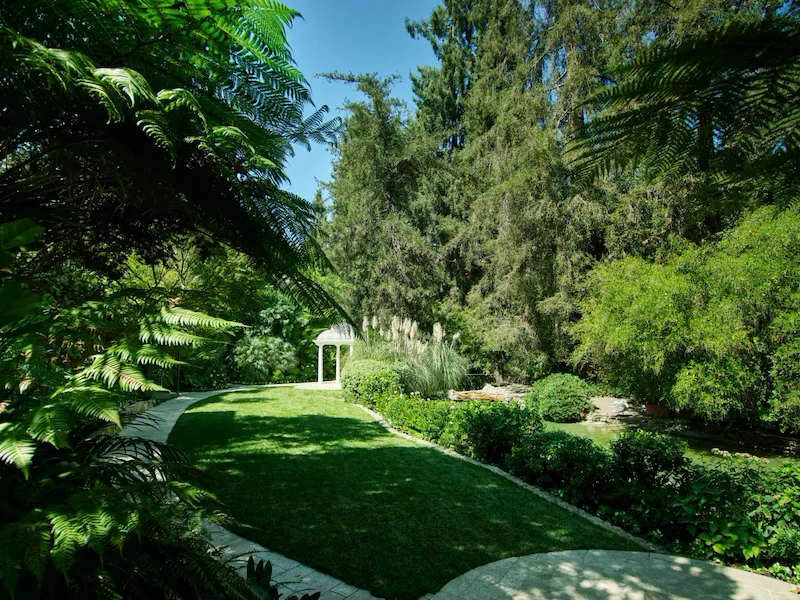 Swan Lake garden at Hotel Bel-Air, Los Angeles