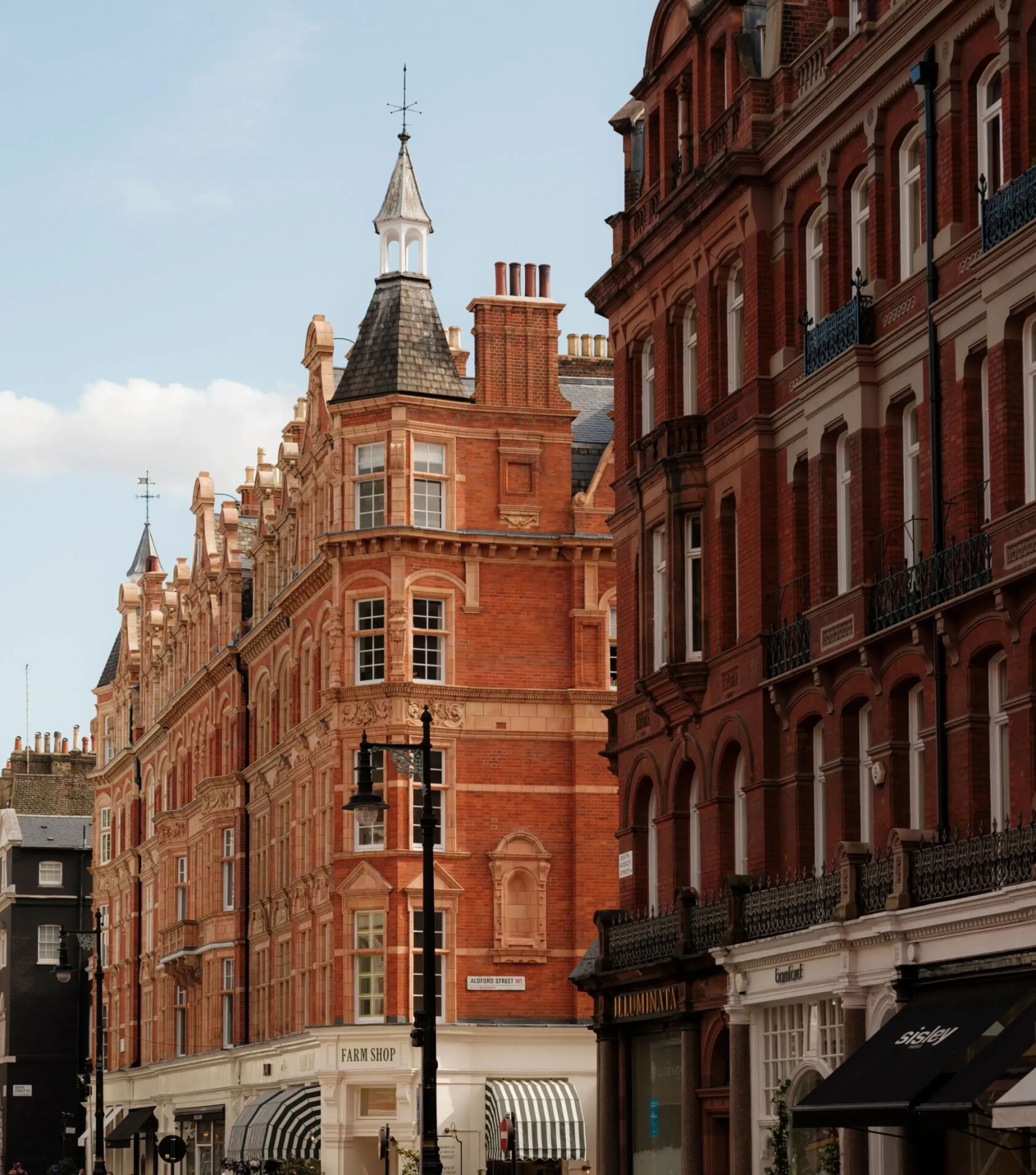 Iconic London destinations captured in soft, warm light during the day