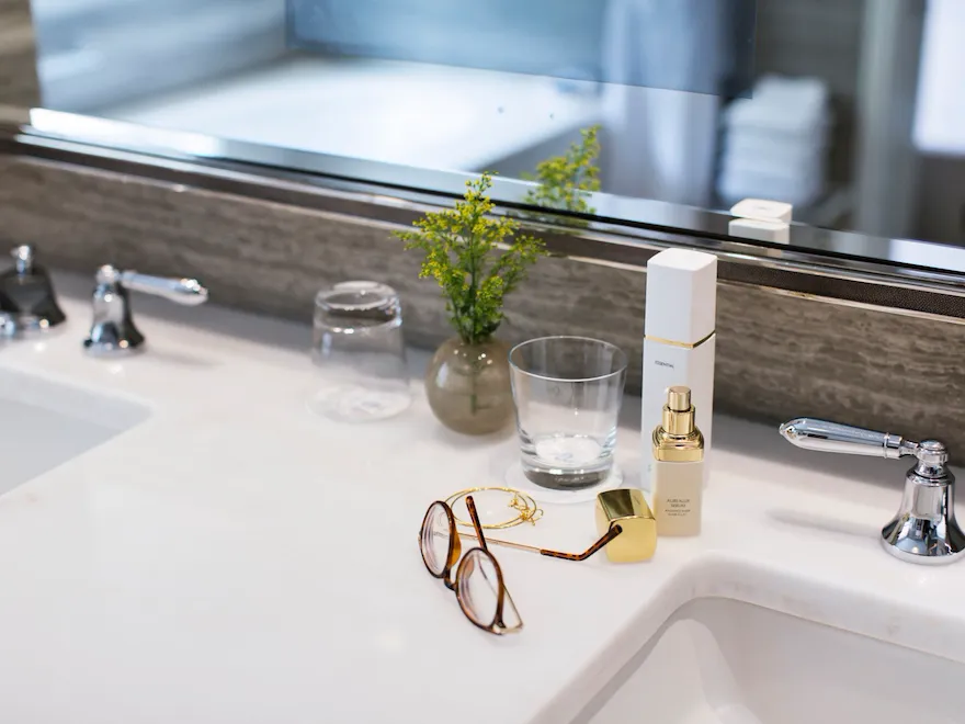 Marble bathrooms with double vanity and deep soaking tubs